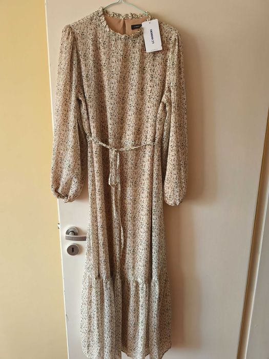 Дълга дамска   рокля