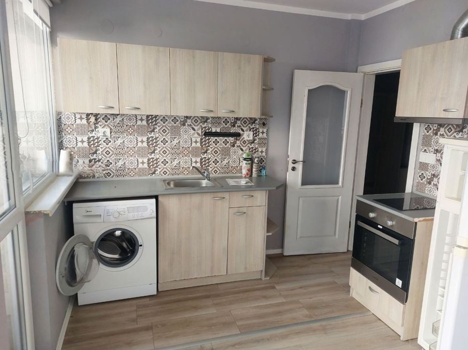Продава се Тристаен апартамент в София, Банишора - 88 кв.м за 2046 €/кв.м - Снимка #1