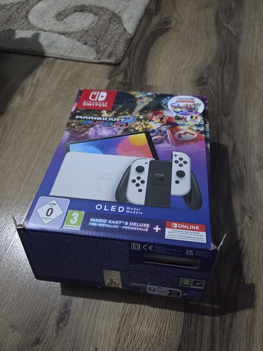 Nintendo switch oled stare excelenta la cutie + toate accesoriile