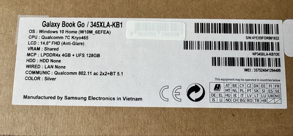 Лаптоп Samsung нов!