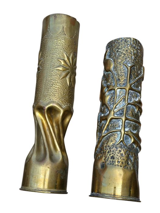 Vaza bronz , obuz