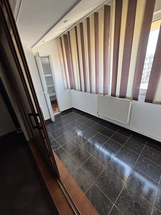Apartament 2 camere, Ultracentral, Bl. D2, Etaj 1 – Roșiorii de Vede