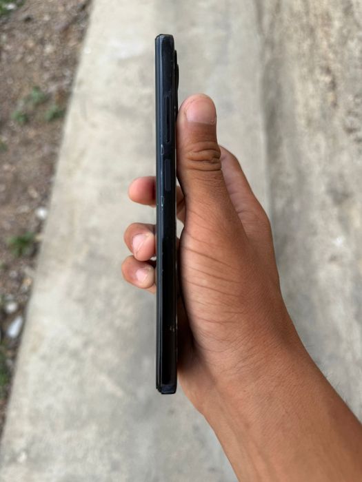 POCO X4 Pro 5G...