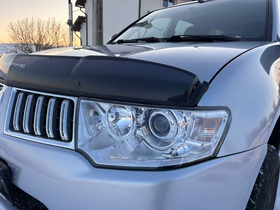 Vând Mitsubishi L200