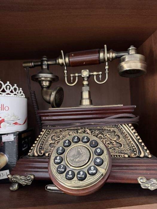 Домашний телефон