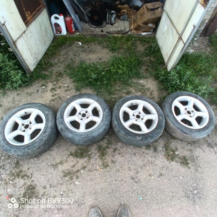 Продам диски с резиной