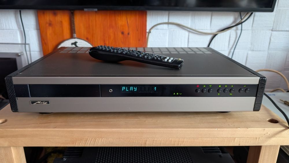 Metz 10he11 ( schimb)  audio receiver de top  T+A