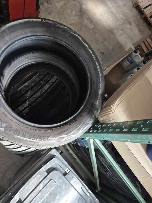 Anvelope vara  235/55R19 Continental DOT 2021