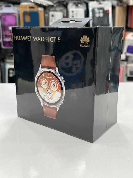 Чисто нов смарт часовник Huawei Watch GT 5 Brown 46 MM + гаранция