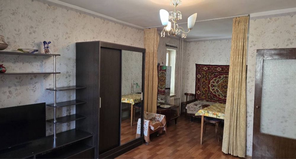 Аренда 1 хонали уй 2 этаж Массив Феруза