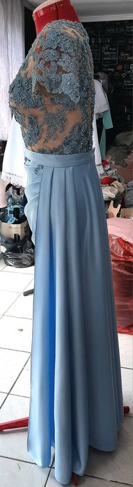 Vând rochie eleganta