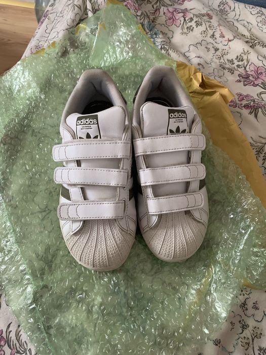 Adidas super star marime 33 20 cm