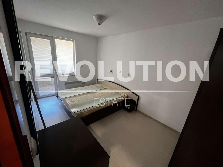 Дава се под наем Тристаен апартамент в Пловдив, Център - 90 кв.м за 475 € - Снимка #3