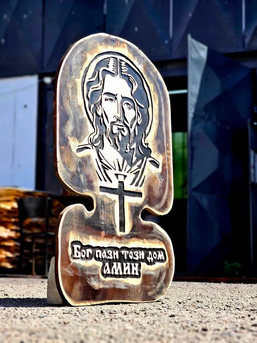 Дървени табели по поръчка ниски цени.