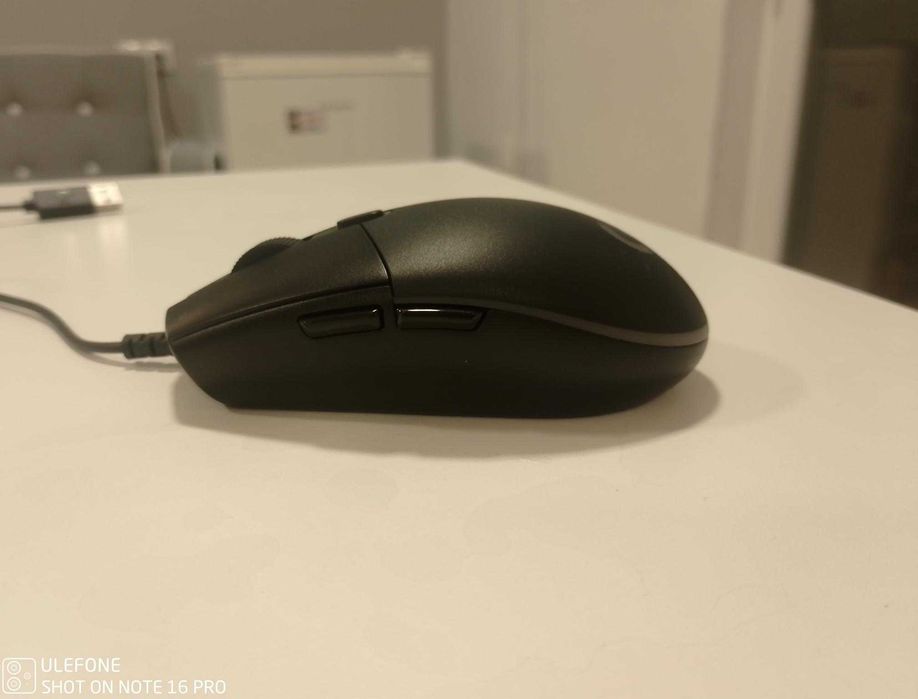 logitech G102 lightsynk Gaming Mouse