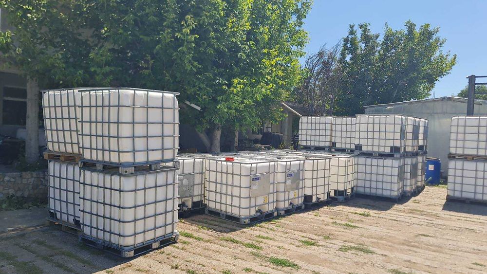 БИДОНИ 1000 литра, IBC Контейнер, ИБЦ Кубче