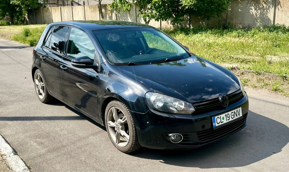 VW Golf 6//2.0 Diesel// Parcheaza singura // navi carplay