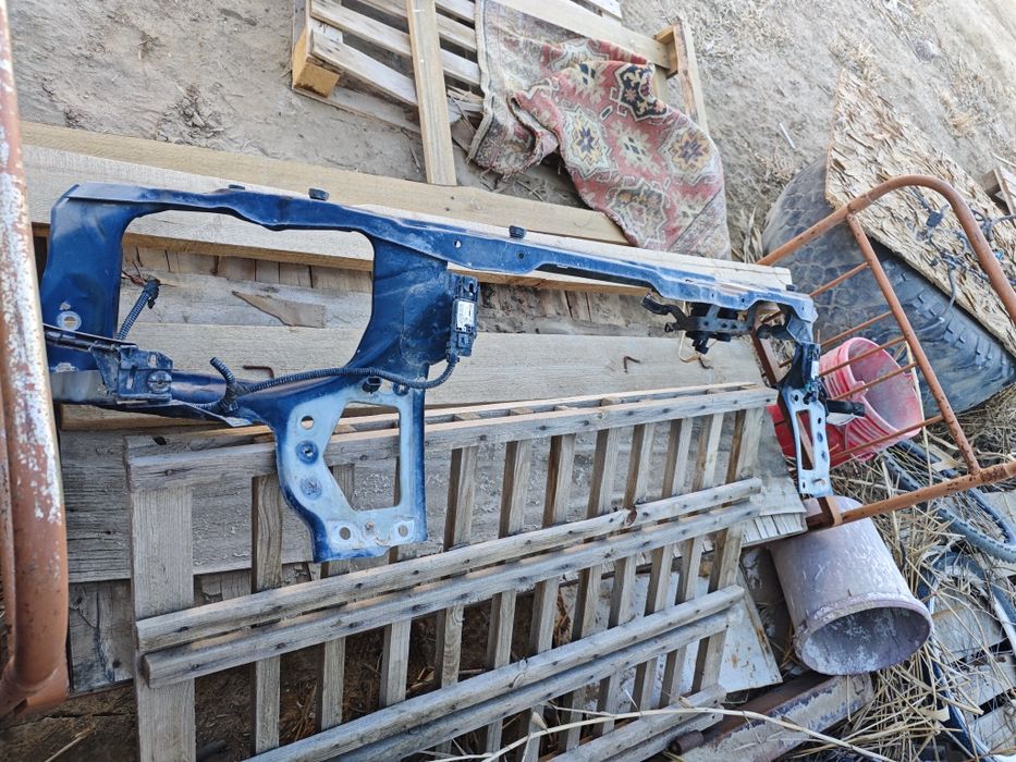 Передний телевизор на Opel vectra C