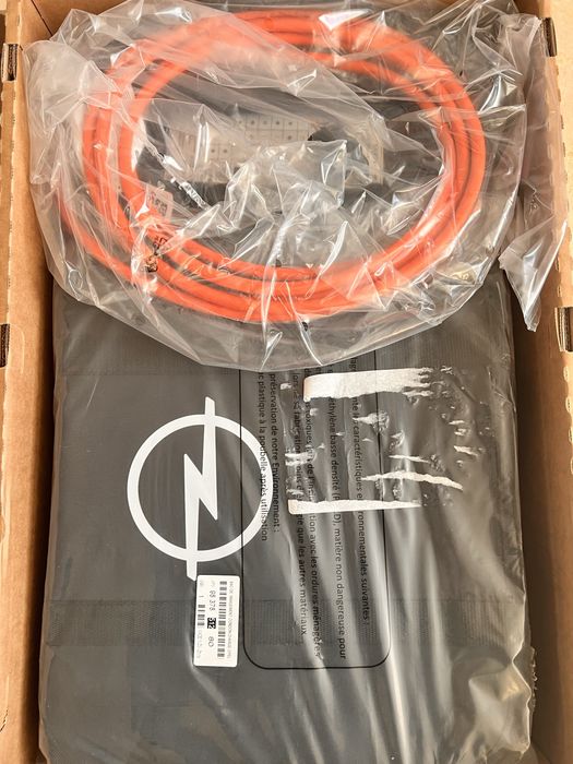 Opel Aptiv Зарядно за електрически автомобил Type 2 шуко 10А