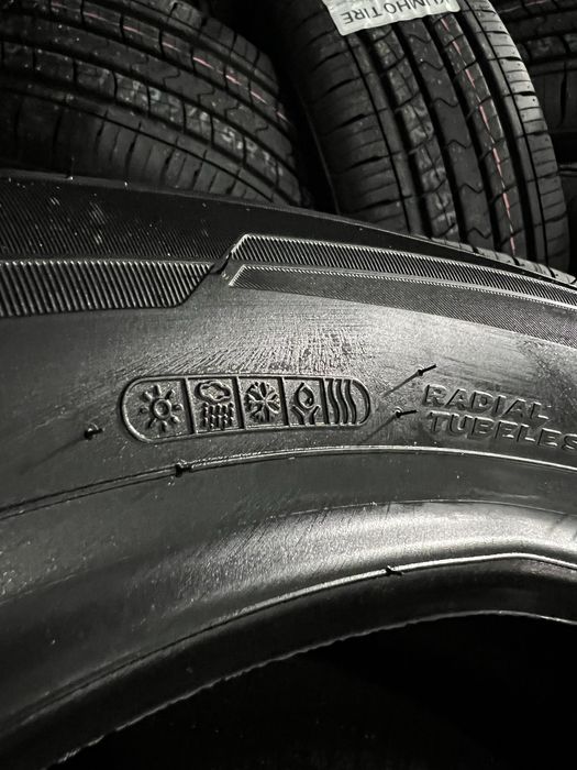 205/60R16 Hankook Laufenn