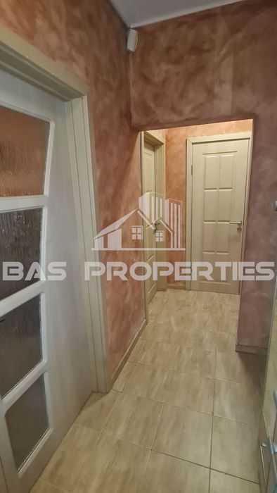 Продава се Тристаен апартамент в София, Слатина - 80 кв.м за 2813 €/кв.м - Снимка #7