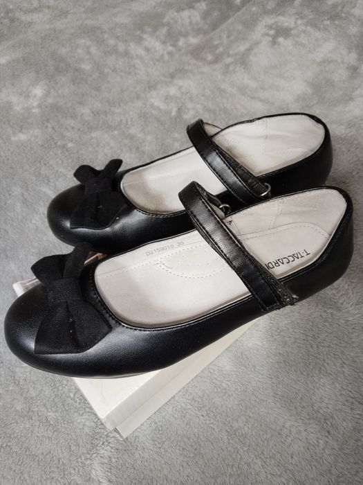 Для девочек, школьные туфли