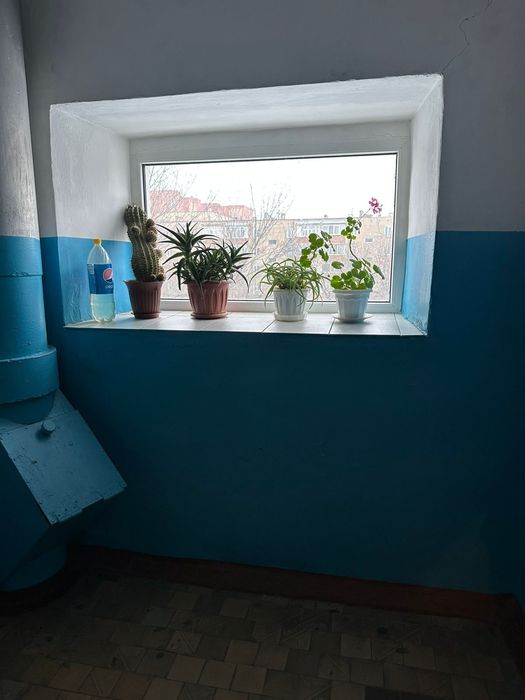 Продам 4х комн кв в р-не 2й школы