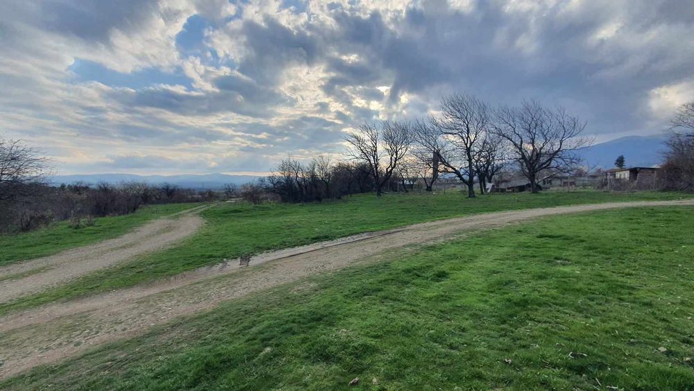 Продава се Парцел в Шипка - 1600 кв.м за 9 €/кв.м - Снимка #3