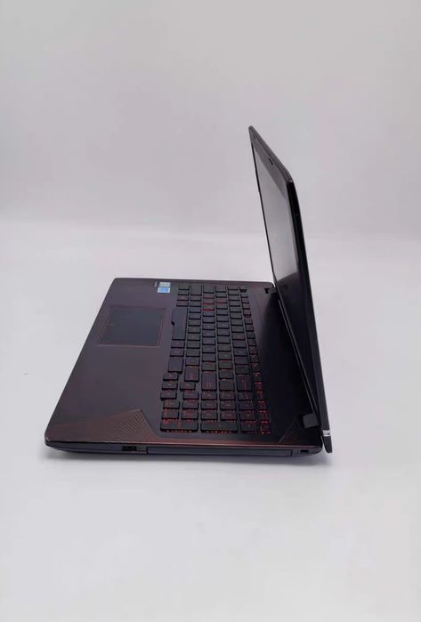 ноутбук ASUS TUF Gaming FX53V
