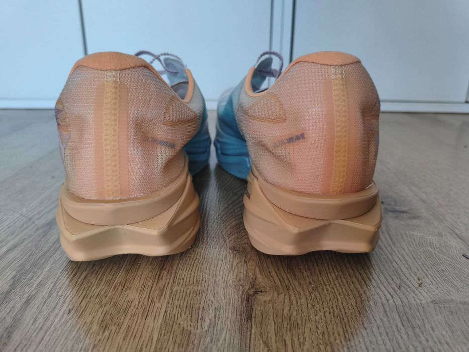 Обувки за бягане Puma Deviate Elite 4