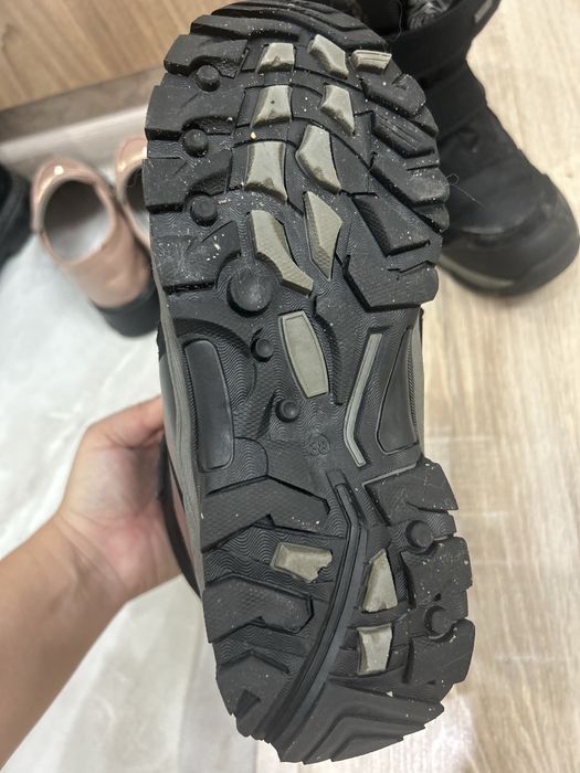 Продам зимние сапоги