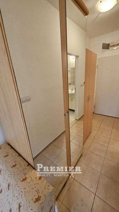 Студио на първа линия в Ахелой