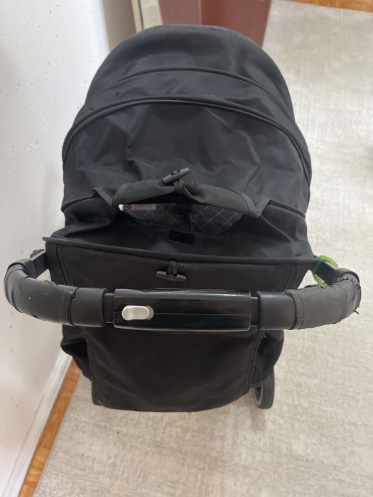 Продам детскую коляску