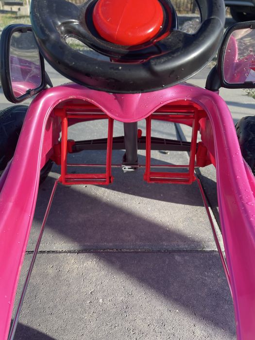 Masina cu pedale fete Noriel