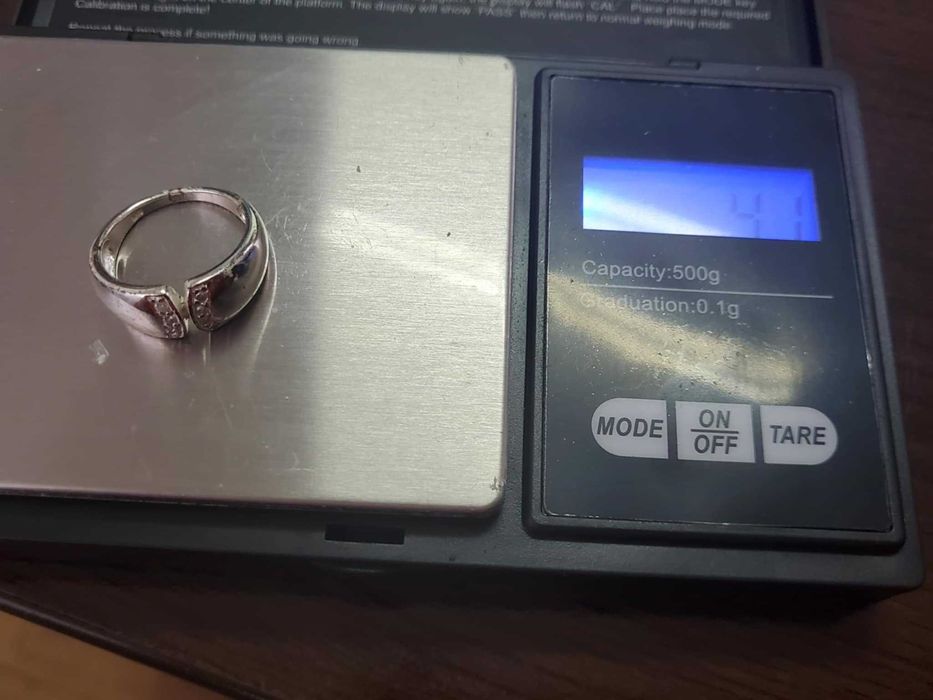 AG102, inel argint 925,nou/marcat, lat, solid, 4 grame,zirconii
