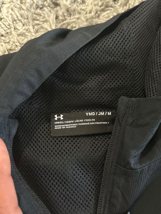 Детска ветровка under amour. Размер м