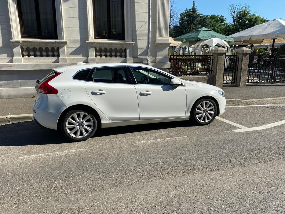 VOLVO V40 2013 — imagine 4