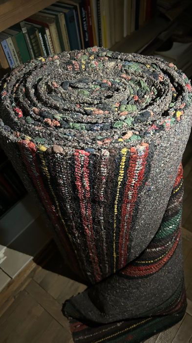 Дълга тъкана черга