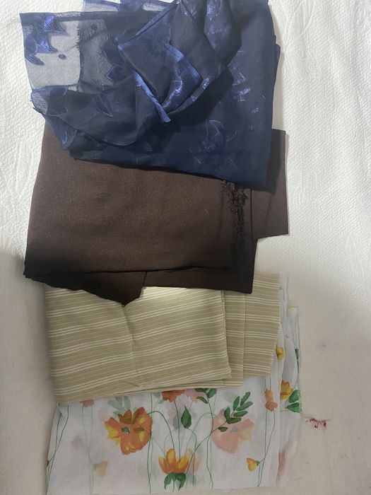 Bucati de materiale