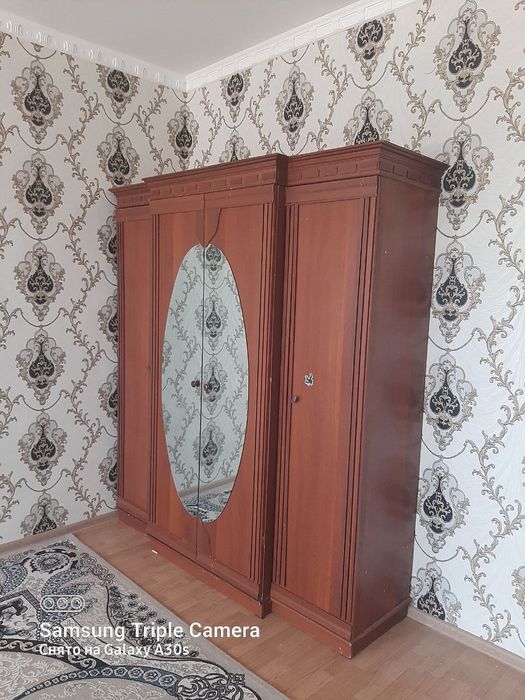 Qarshi shahar aeroport tarafda podvalga ega 2-xonali uy sotiladi.