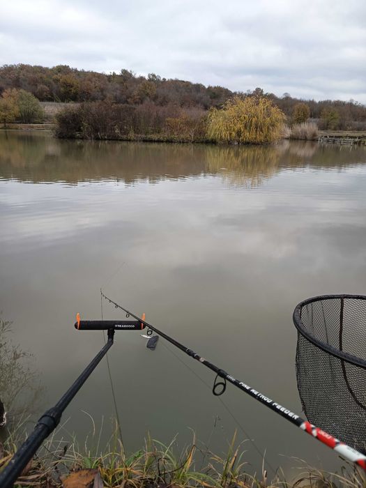 Lansetă Carp Expert Fine Method Feeder 3.00m 90g