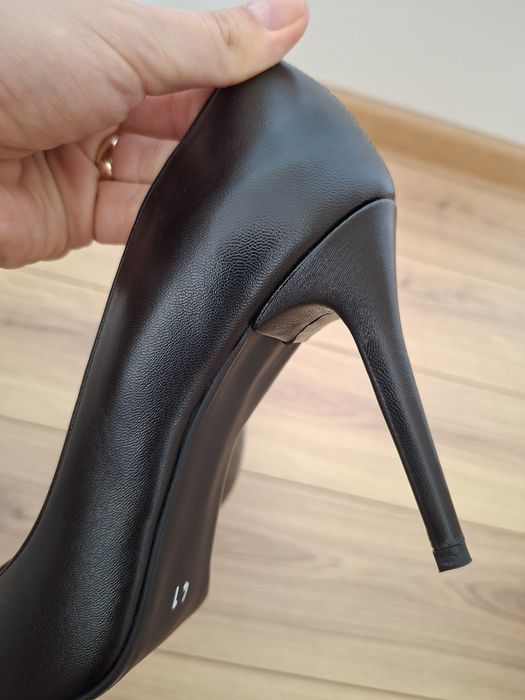 Pantofi stiletto NOI piele naturala