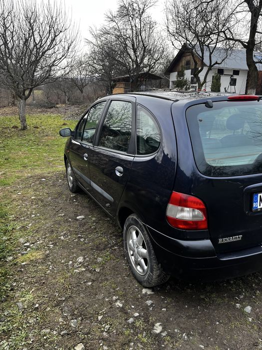 Vand Renault Scenic 1
