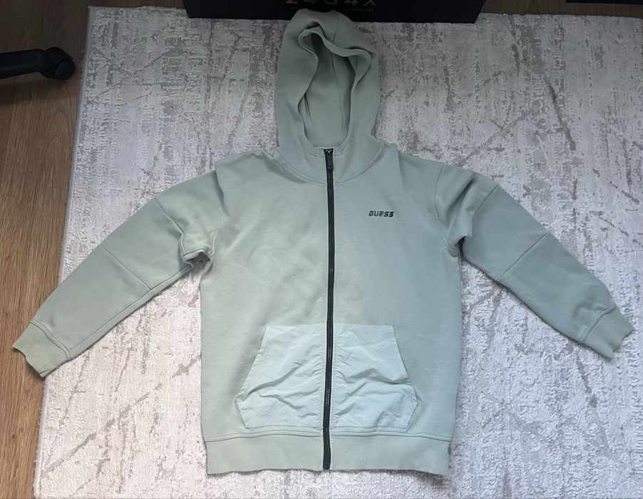Комплект на Guess 14г.