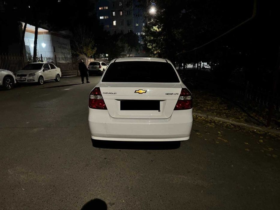 Продаётся НЕКСИЯ 3 А/Т