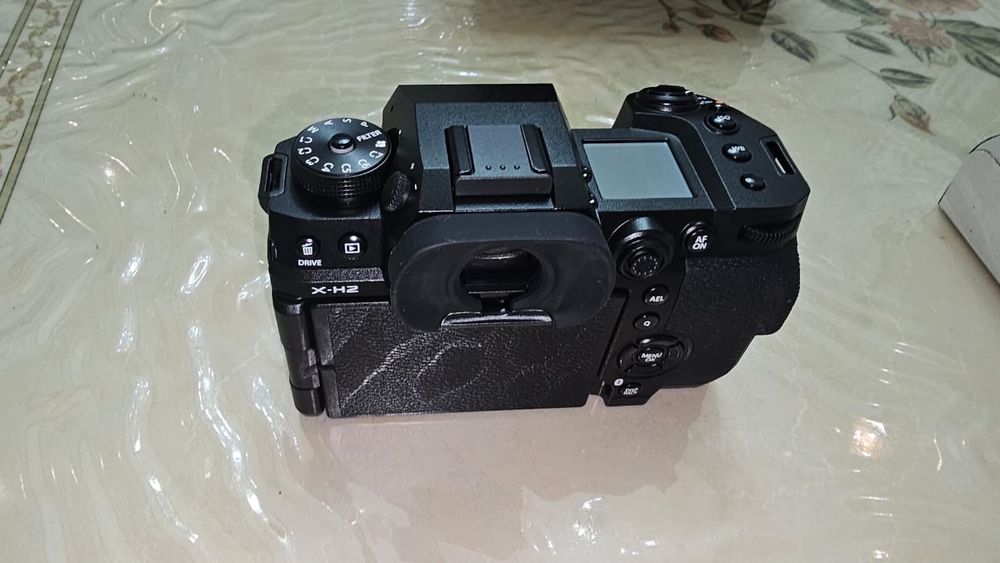 Fujifilm XH2+ Sigma 18-50mm  F 2.8 DC DN

2 500 у.е.
Состояние новый