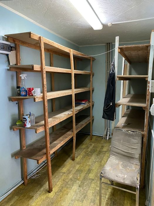 Продам магазин в 3 микрорайоне возле рынка.