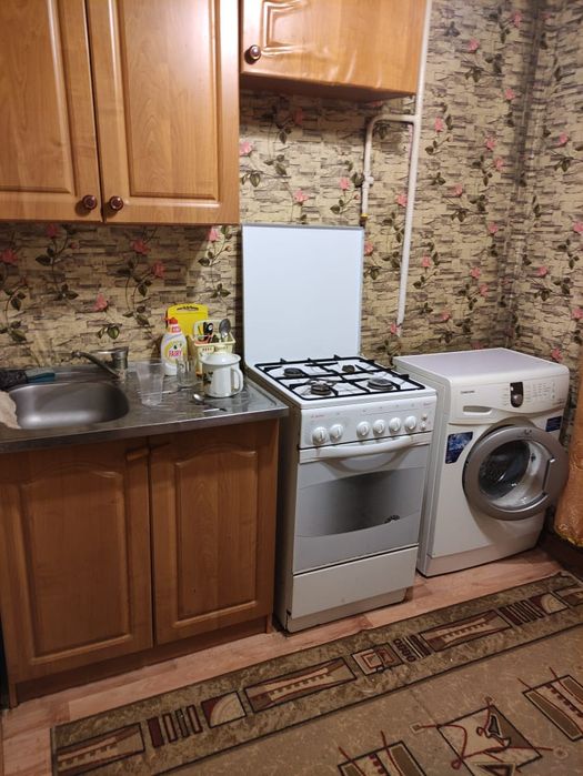 Сдается 1 ком кв в районе Автопарка