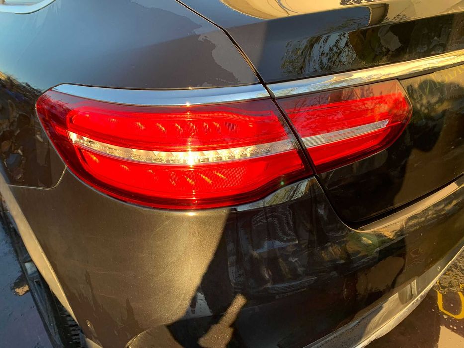 Dezmembrez mercedes gle coupe 350d/bara fata gle/capota gle/tragger