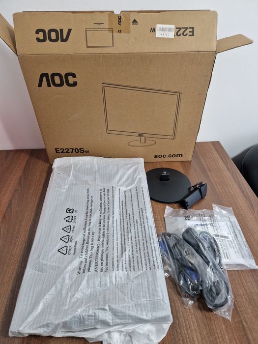Monitor nou AOC LED 22 inch